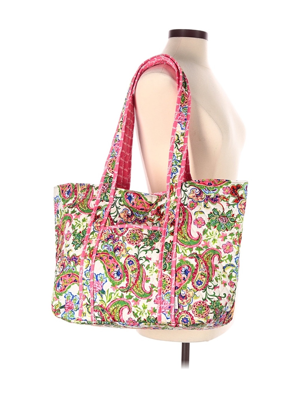 Vera Bradley Hathaway tote in vibrant paisley